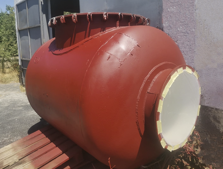 Выполнена антикоррозионная защита бака для АО «АГМК»